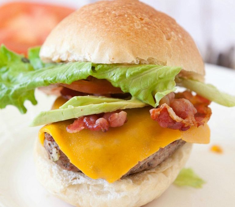 My Crowd-Pleasing Turkey Bacon Cheeseburger